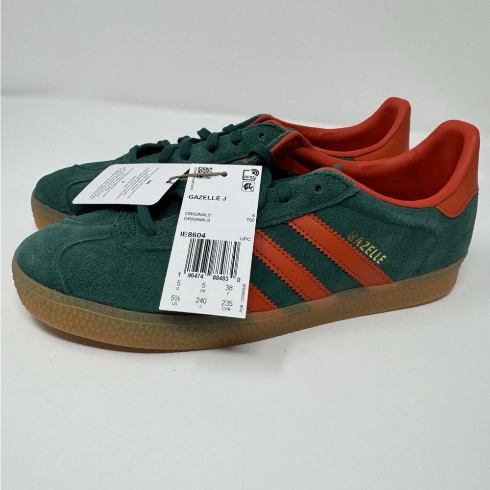 Adidas Gazelle Teal and Orange Sneakers 7 -7.5 women runs more like 7.5 and 8 - Picture 5 of 8